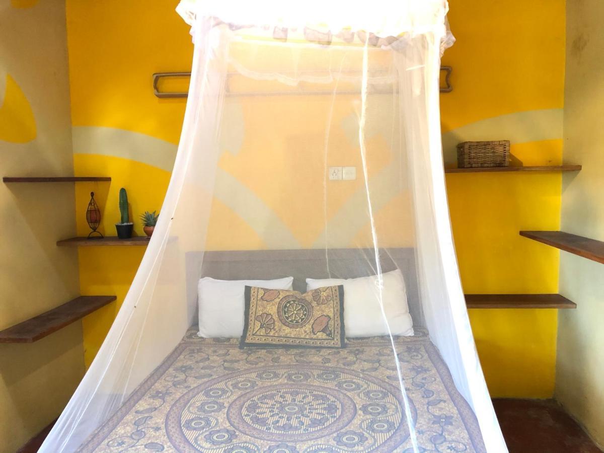 Kite House Cafe Bed and Breakfast Kalpitiya Eksteriør billede