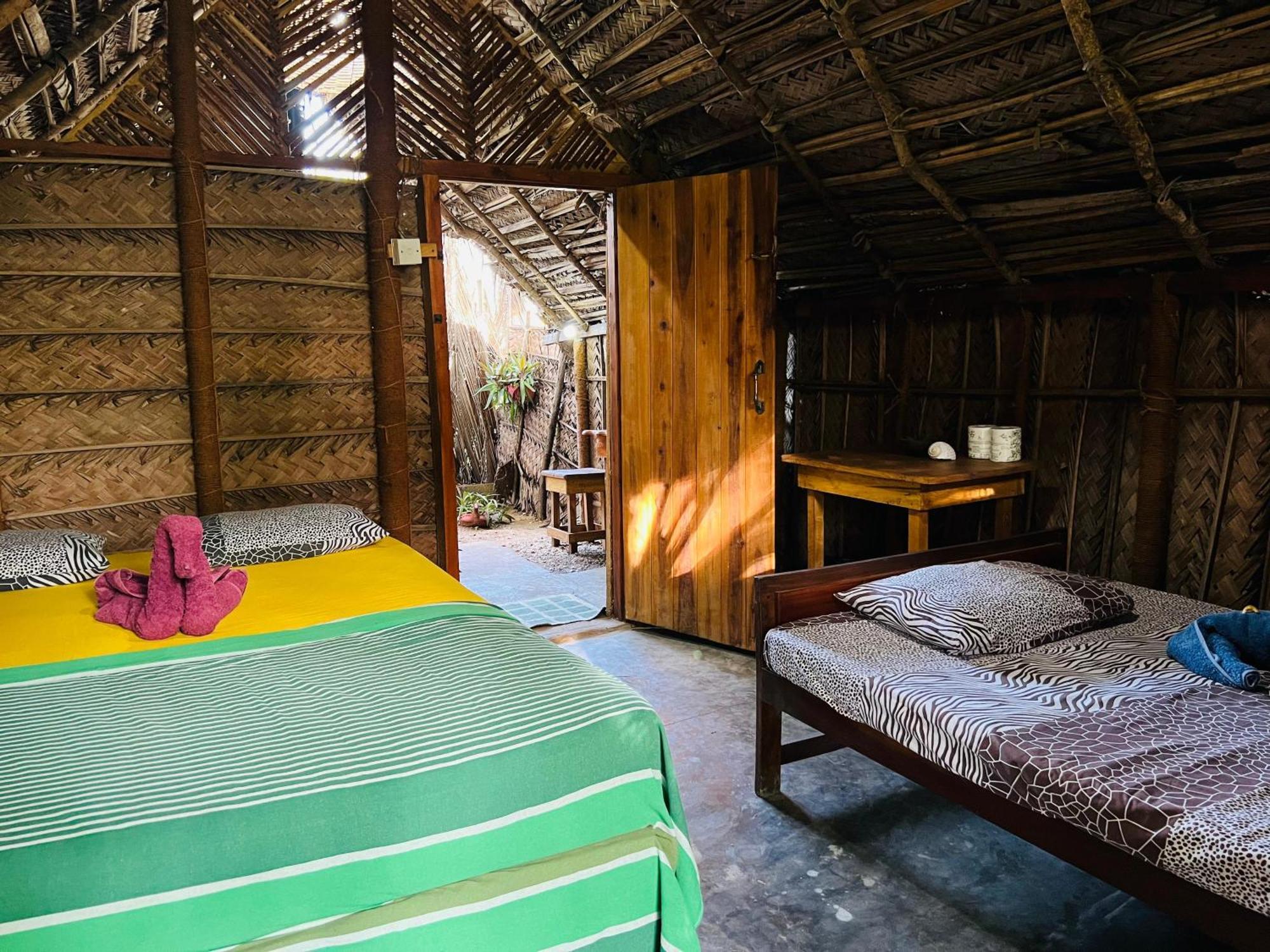 Kite House Cafe Bed and Breakfast Kalpitiya Eksteriør billede